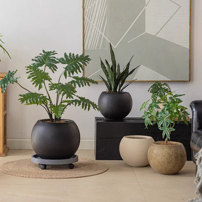 Round Magnesium Clay Planter